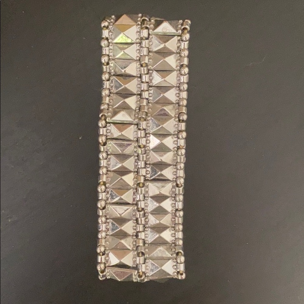 Elastic / stretch bracelet💖 - Picture 4 of 7